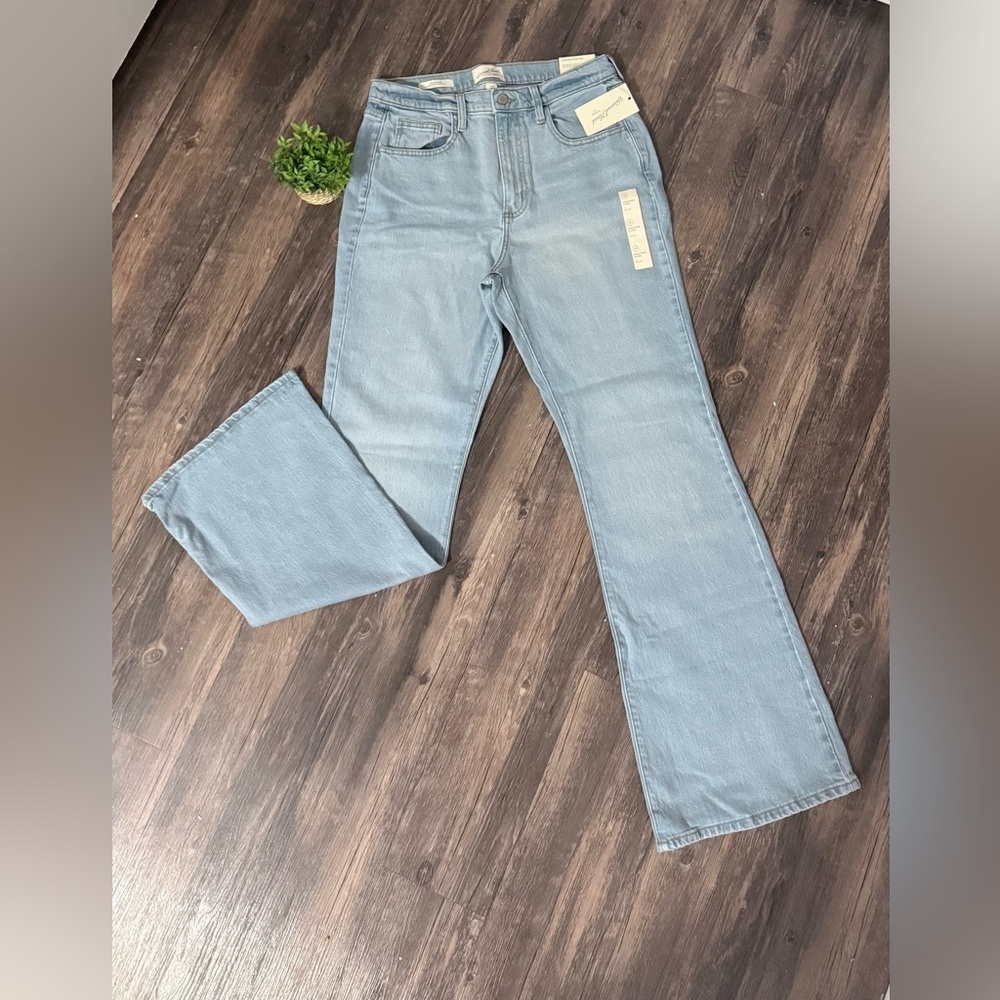 Universal Thread Light Blue Flare Jeans/ Size 10 ,14